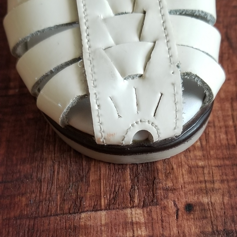 🚫SOLD🚫《Nordstrom 》Infant White sandals - Picture 5 of 6